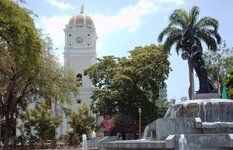 Girardot Square
